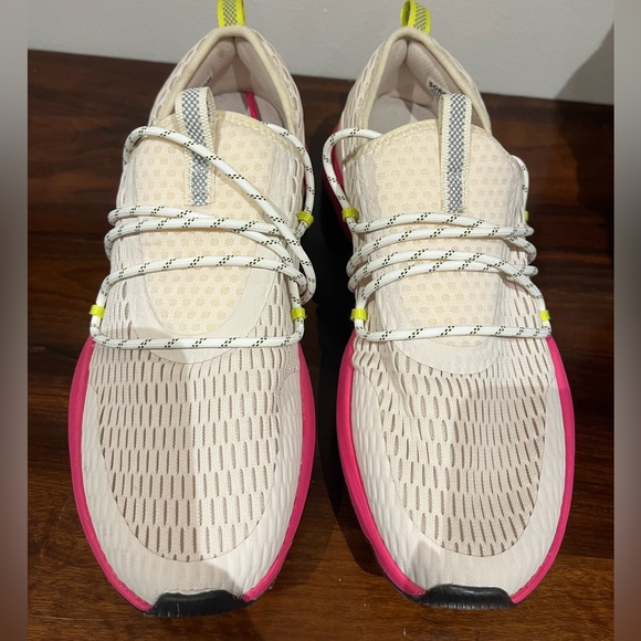 Sorel Beige + Pink Sneakers - Size 9 - Picture 2 of 5